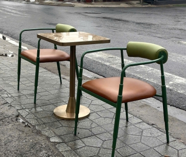 Kinh Nghiệm Chọn Bàn Ghế Ngoài Trời Cho Quán Ăn, Quán Nhậu Bền Bỉ Cùng Năm Tháng