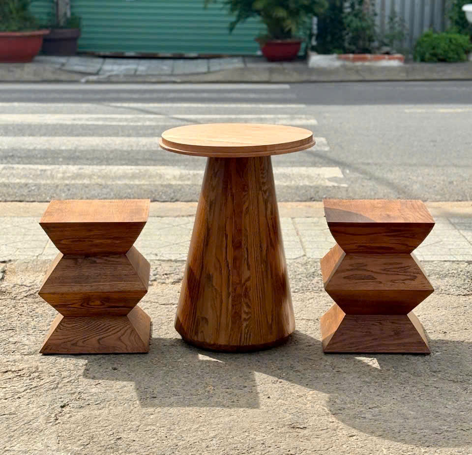 Bàn ghế theo thiết kế 2