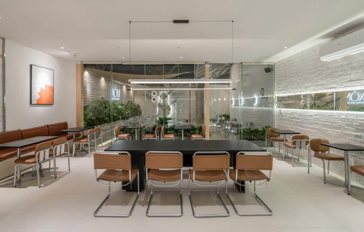 Bàn ghế gỗ nhà hàng tiệc cưới đẹp 1