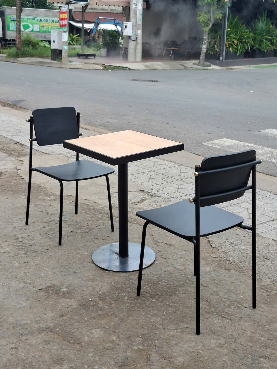 Bàn ghế quán nhậu khung sắt 1