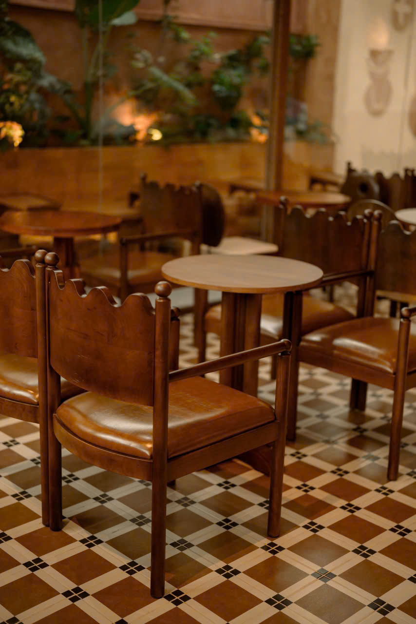 Bàn ghế và nội thất F&B