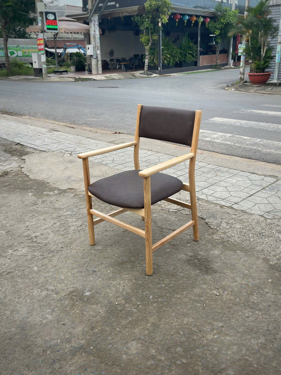 Xưởng sản xuất nội thất F&B 1